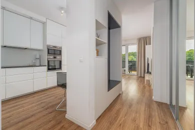 Na predaj 2-izbový byt, 47 m², Bratislava-Petržalka, Žltá