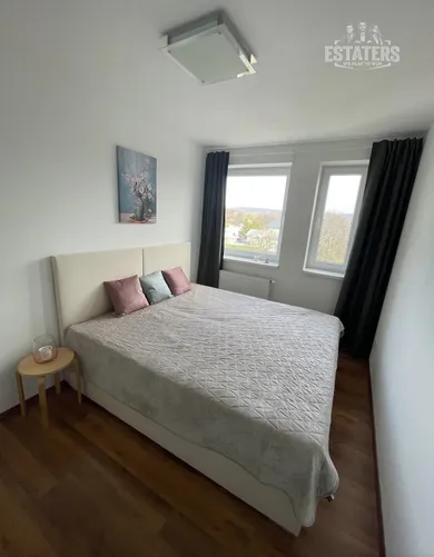 Na prenájom 2-izbový byt, 44 m², Bratislava-Karlova Ves, Staré grunty
