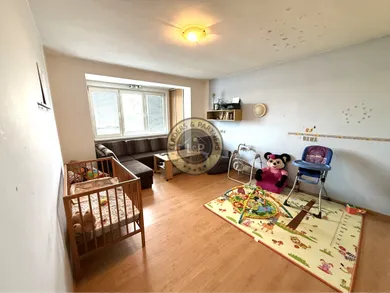 Na predaj 4-izbový dom, 128 m², Červeník