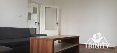 Na prenájom 1-izbový byt, 35 m², Nové Zámky, Nábrežná