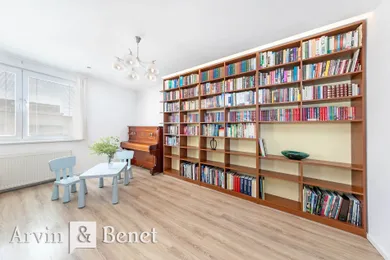 Na predaj 3-izbový byt, 127 m², Bratislava-Ružinov, Teslova