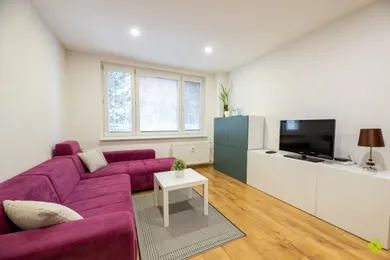 Na predaj 2-izbový byt, 55 m², Prievidza, A. Bednára