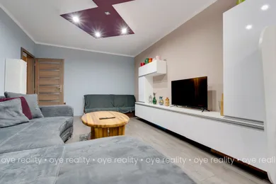 Na predaj 3-izbový byt, 66 m², Komárno