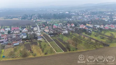 Na predaj pozemok, Adamovské Kochanovce