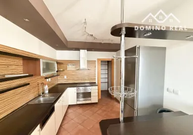 Na prenájom 2-izbový byt, 87 m², Piešťany, Miki Waltariho