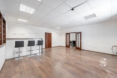 Komerčné priestory na prenájom, Košice-Staré Mesto · €525