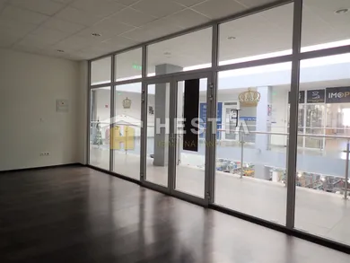 Na prenájom 2-izbový byt, 31 m², Senica, Senica / Námestie oslobodenia
