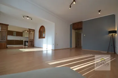 Mieszkania na sprzedaż, 4-pokojowe, Žiar nad Hronom · €137 900