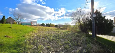 Na predaj pozemok, 882 m², Kľačany