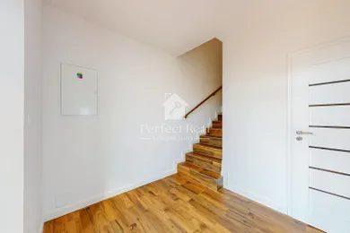 Na predaj 3-izbový byt, 87 m², Miloslavov