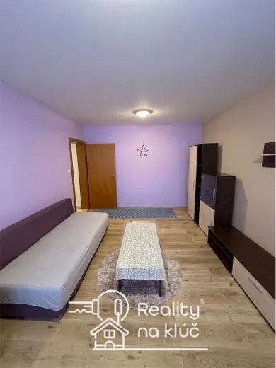 Na prenájom 1-izbový byt, 35 m², Lučenec, Ulica A. Jiráska