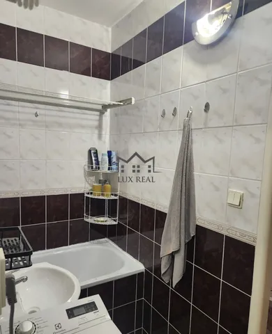 Na prenájom 2-izbový byt, 60 m², Piešťany, Staničná