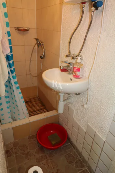 Na predaj rekreačný dom, 372 m², Veľké Rovné, -