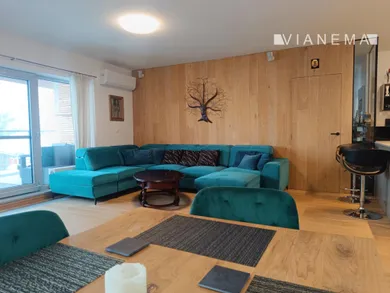 Na predaj 4-izbový byt, 132 m², Žilina, Tajovského