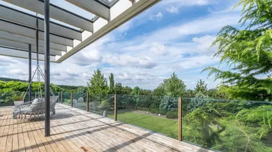 Na prenájom 6-izbový dom, 460 m², Bratislava-Záhorská Bystrica