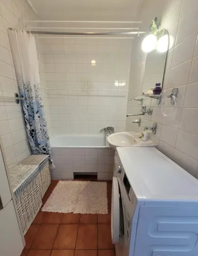 Na predaj 4-izbový byt, 73 m², Bratislava-Ružinov, Babuškova