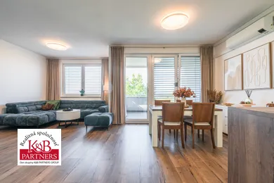 Eladó lakások, 3-szobás, Trenčín · €329 000
