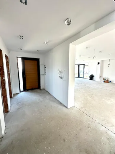 Na predaj dom, 200 m², Špačince, Hospodárska