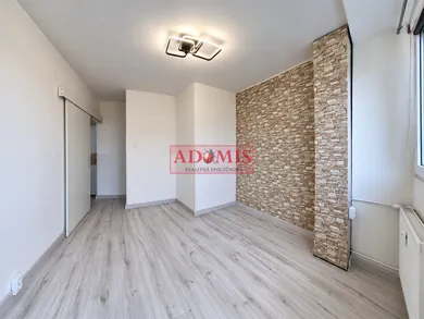 Na predaj 2-izbový byt, 36 m², Košice-Sídlisko KVP, Titogradská