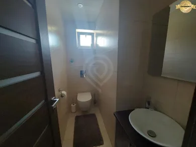 Na predaj 4-izbový byt, 95 m², Trenčín, Opatovská