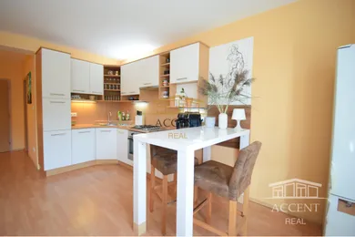 Na prenájom 1-izbový byt, 45 m², Miloslavov, Agátová