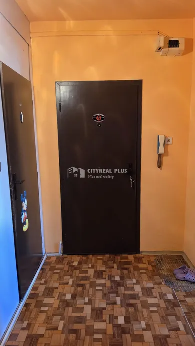 Na predaj 3-izbový byt, 66 m², Nové Zámky, S.H.Vajanského