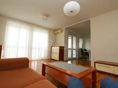 Na prenájom 3-izbový byt, 77 m², Dunajská Streda, Nová Ves
