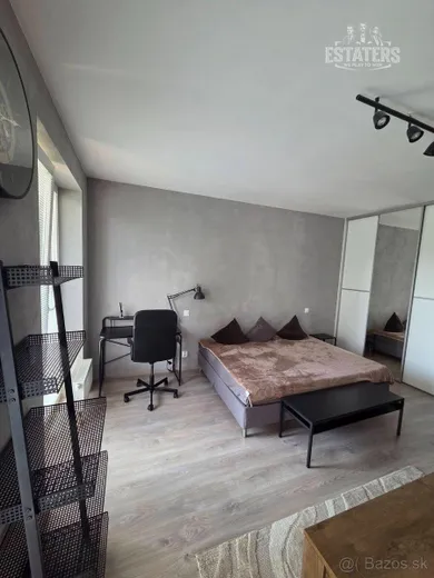 Na prenájom byt v Bratislava-Petržalka · €650 · Novostavba