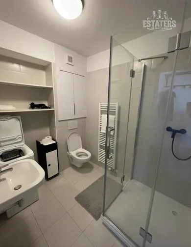 Na prenájom 2-izbový byt, 44 m², Bratislava-Karlova Ves, Staré grunty
