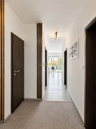 Na predaj 3-izbový byt, 76 m², Kostolište