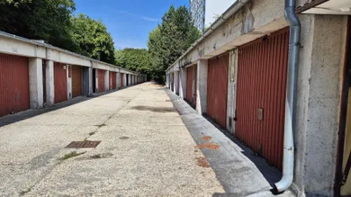 Na predaj objekt, 18 m², Bratislava-Dúbravka, Hanulova