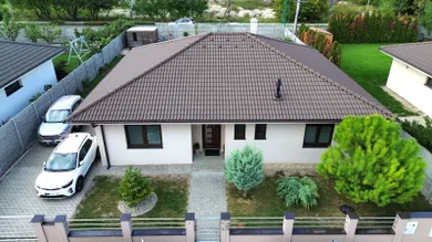 Eladó házak, Dunajská Streda · €373 000