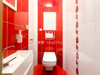 Na predaj 3-izbový byt, 79 m², Košice-Staré Mesto