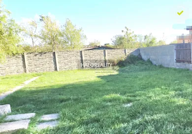 Na predaj pozemok, 419 m², Bratislava-Rača