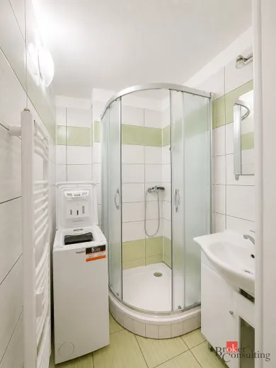 Na predaj 2-izbový byt, 68 m², Banská Bystrica, Trieda SNP