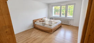 Na prenájom 2-izbový byt, 63 m², Martin, Sídlisko Sever