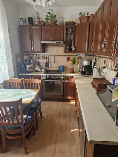 Byty na predaj 3-izbový, Nové Zámky · €120 000