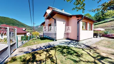 Na predaj 3-izbový dom, 398 m², Terchová, -