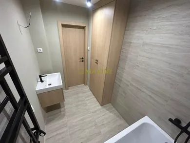 Na predaj 3-izbový byt, 104 m², Bratislava-Staré Mesto, Gorkého