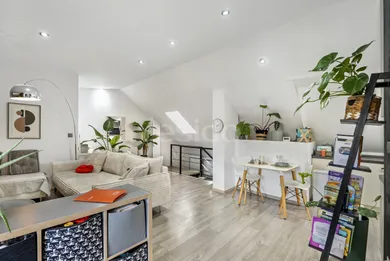 Na predaj 2-izbový byt, 76 m², Bratislava-Staré Mesto, Belehradská