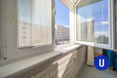 Na prenájom 2-izbový byt, 48 m², Bratislava-Staré Mesto, Mozartova