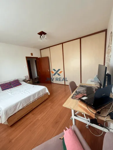 Na predaj 1-izbový byt, 35 m², Bratislava-Petržalka, Holíčska