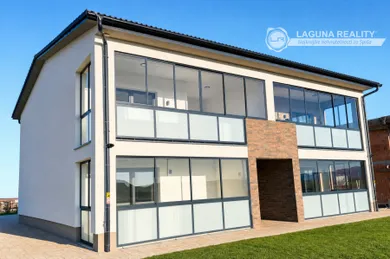 Na predaj 2-izbový byt, 42 m², Veľký Slavkov, Severná