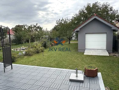 Na predaj dom, 180 m², Malacky