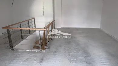 Na predaj 3-izbový byt, 97 m², Košice-Sídlisko KVP, Trieda KVP 3112