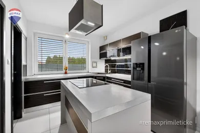 Na predaj 4-izbový dom, 203 m², Bernolákovo, Marhuľová