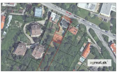 Na predaj pozemok, 201 m², Bratislava-Dúbravka, Koprivnická