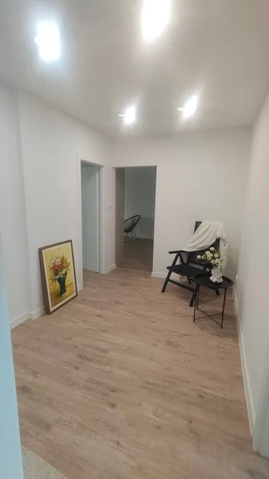 Na predaj 4-izbový byt, 70 m², Bratislava-Ružinov, Exnárova