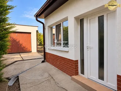 Na predaj 3-izbový dom, 586 m², Brestovany, Orechová