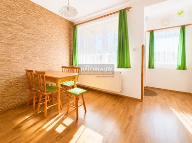 Na predaj dom, 500 m², Podhájska